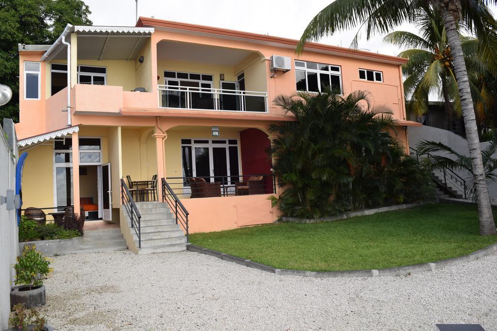 Baywatch Apartment Ла-Ґулет Екстер'єр фото
